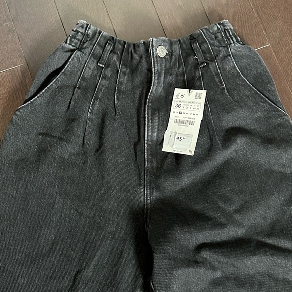 BNWT Zara Black Denim Paperbag High Waisted Jeans | Size 4 | 100% Organic Cotton - Picture 6 of 16